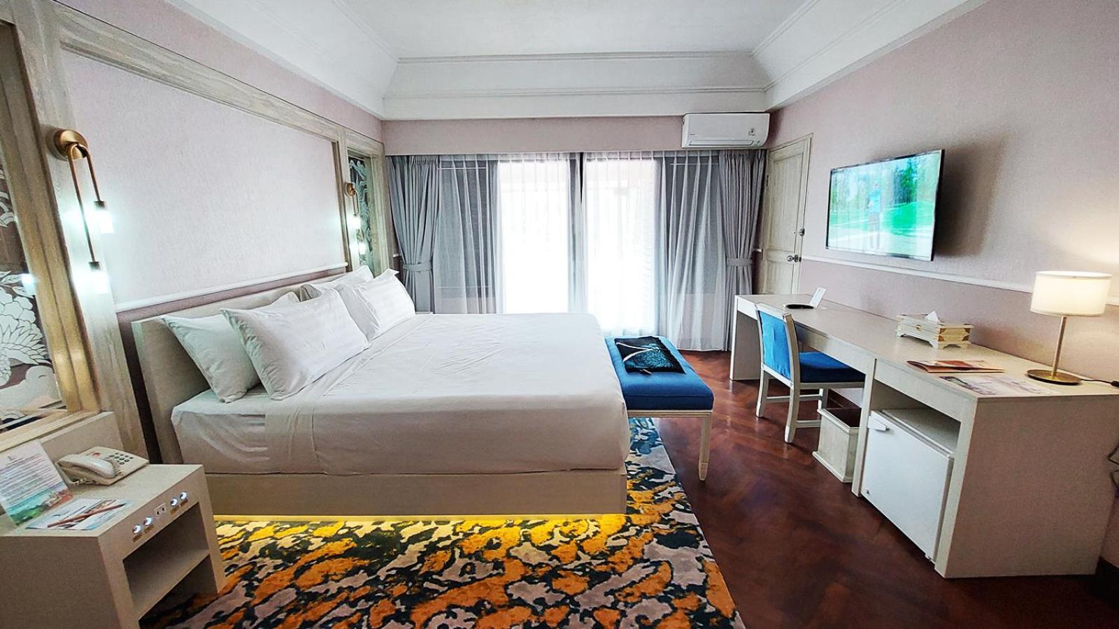 Bandung Giri Gahana Golf&Resort Jatinangor Exterior foto